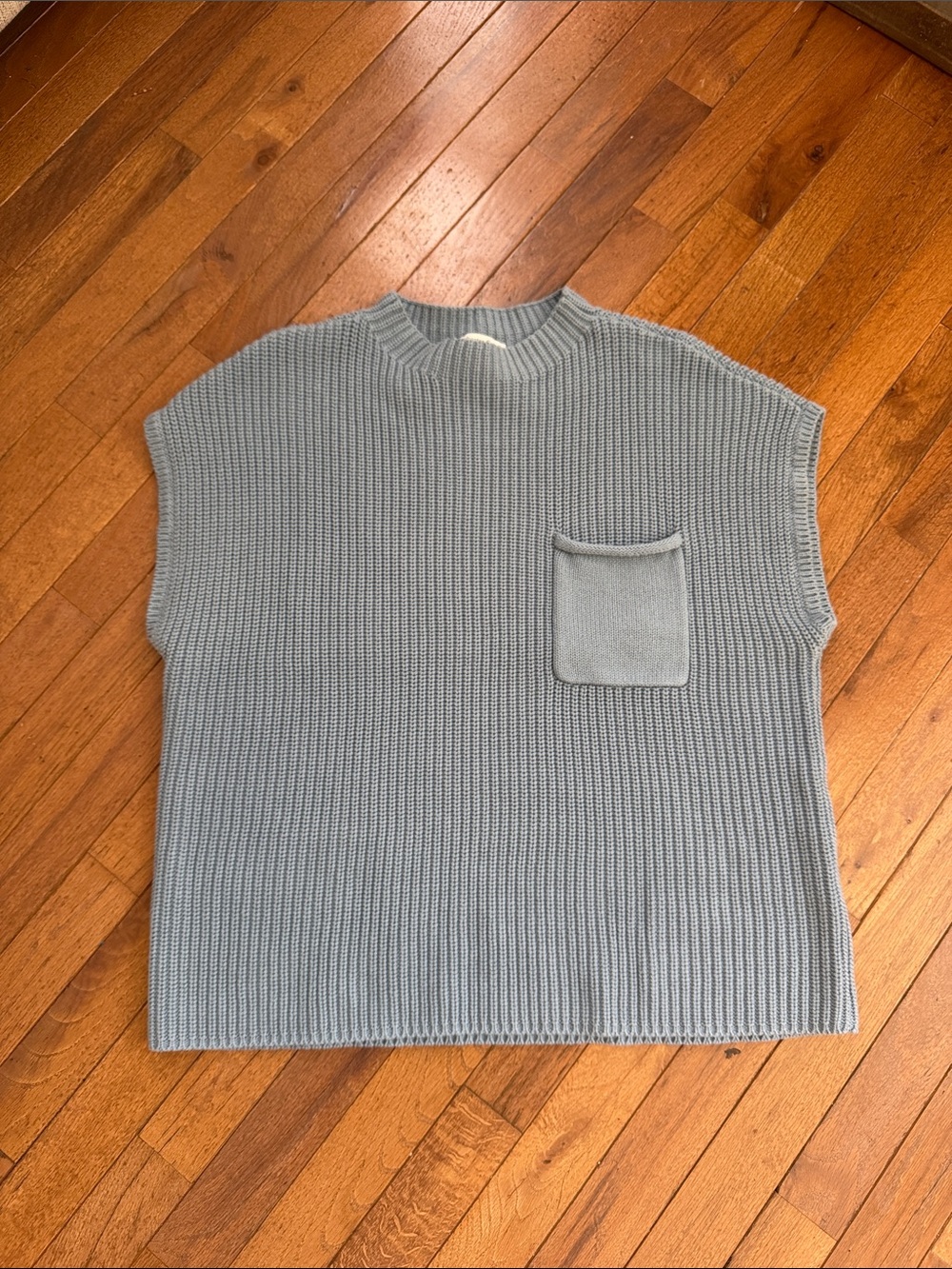 Coldwater Creek Light Blue Ribbed Crewneck Sweater Vest with Pocket